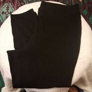 Torrid capris leggings